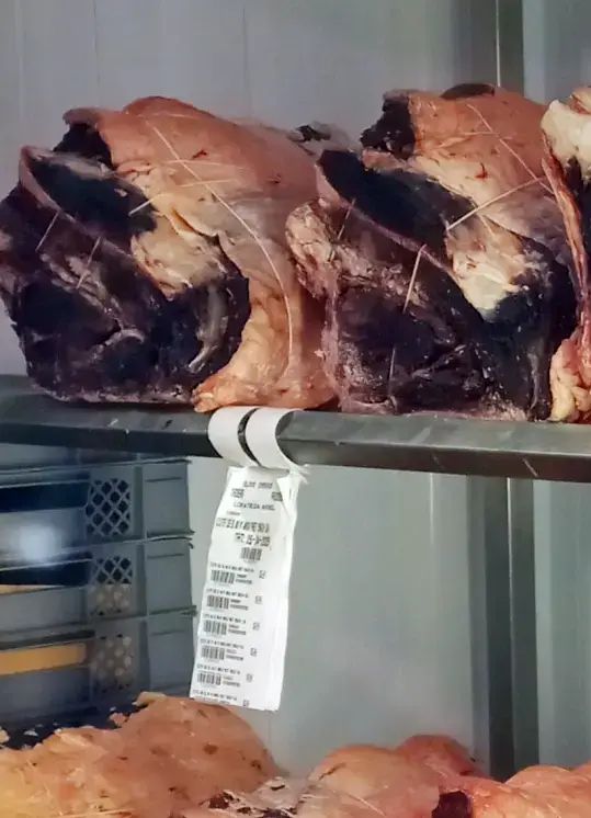 Food-safe slot tags in use for meat processing at Nice to Meat