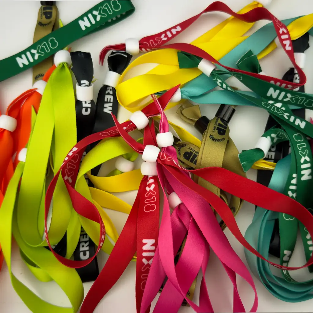 Textiel polsbandjes.webp